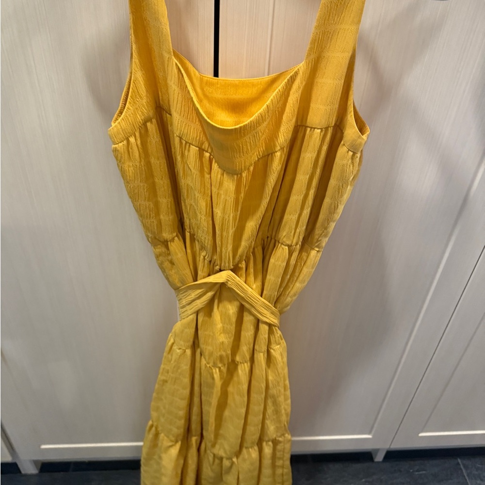 Slate & Willow Strapless Yellow Dress
